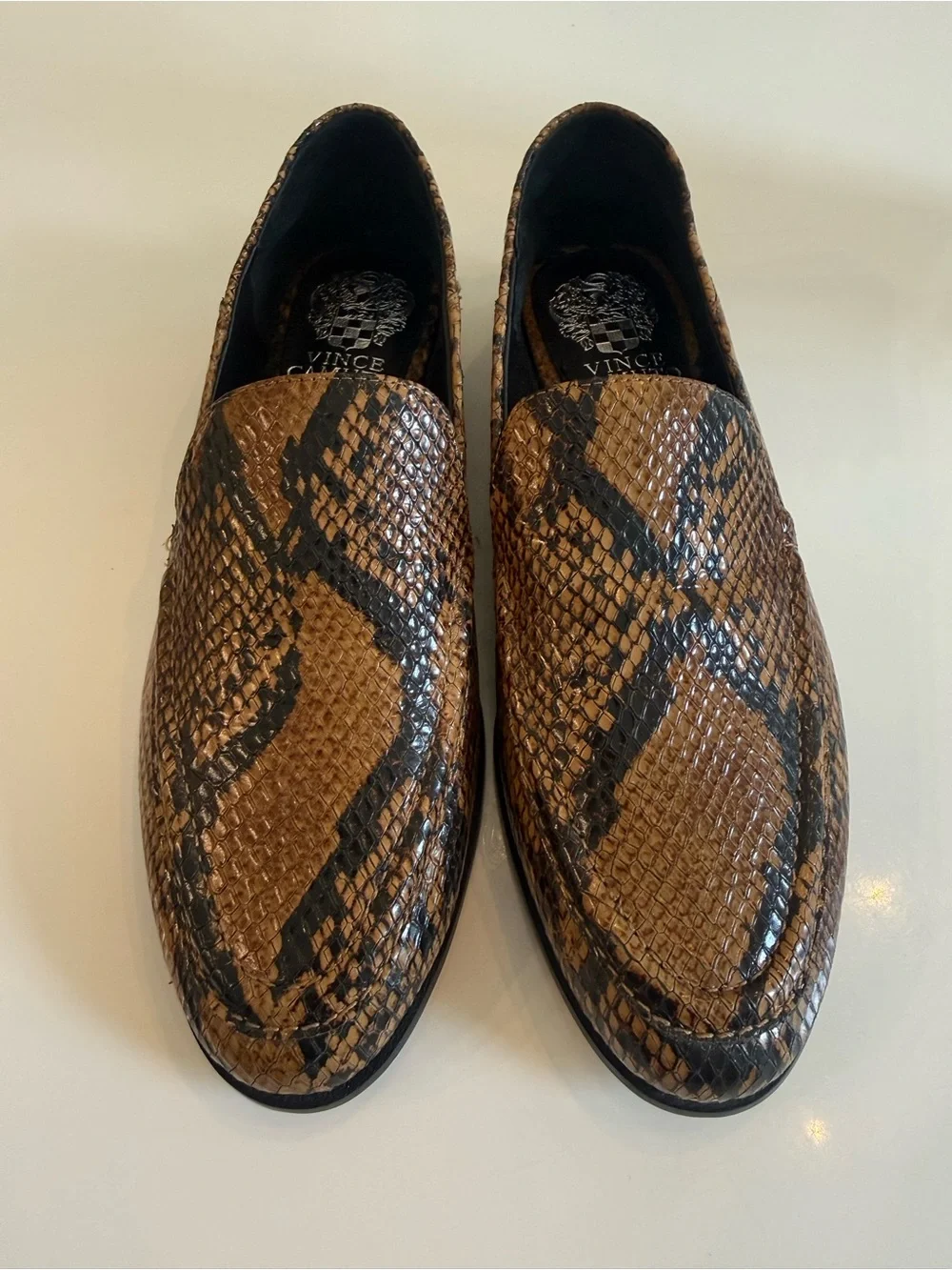 NEW Vince Camuto Jendeya 2 Snake Embossed Brown Black Loafers Flats size 7